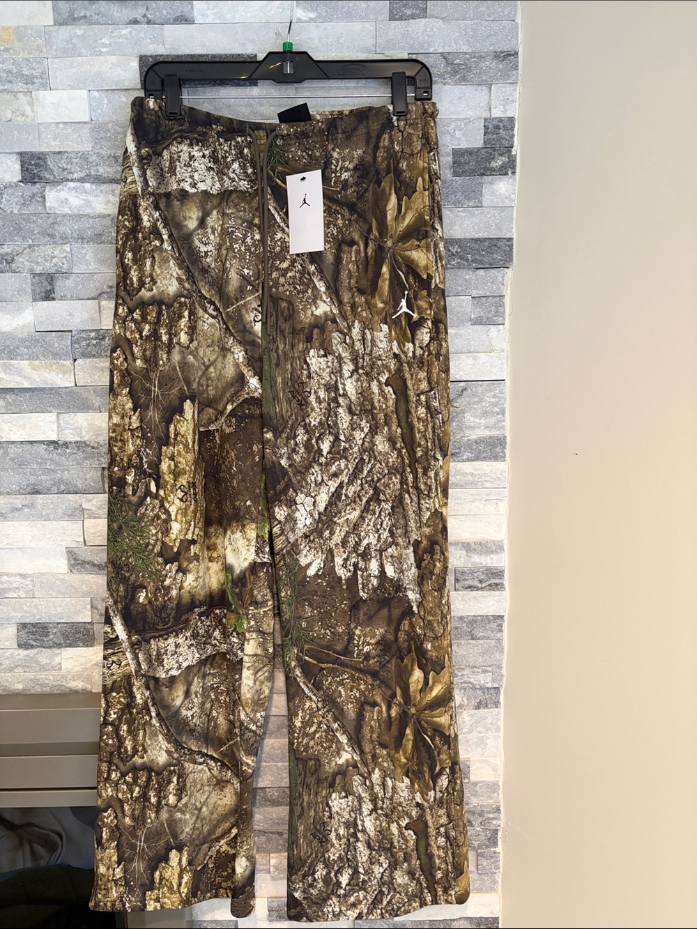 Nike Jordan realtree camo women's sweatpants new with tags size medium